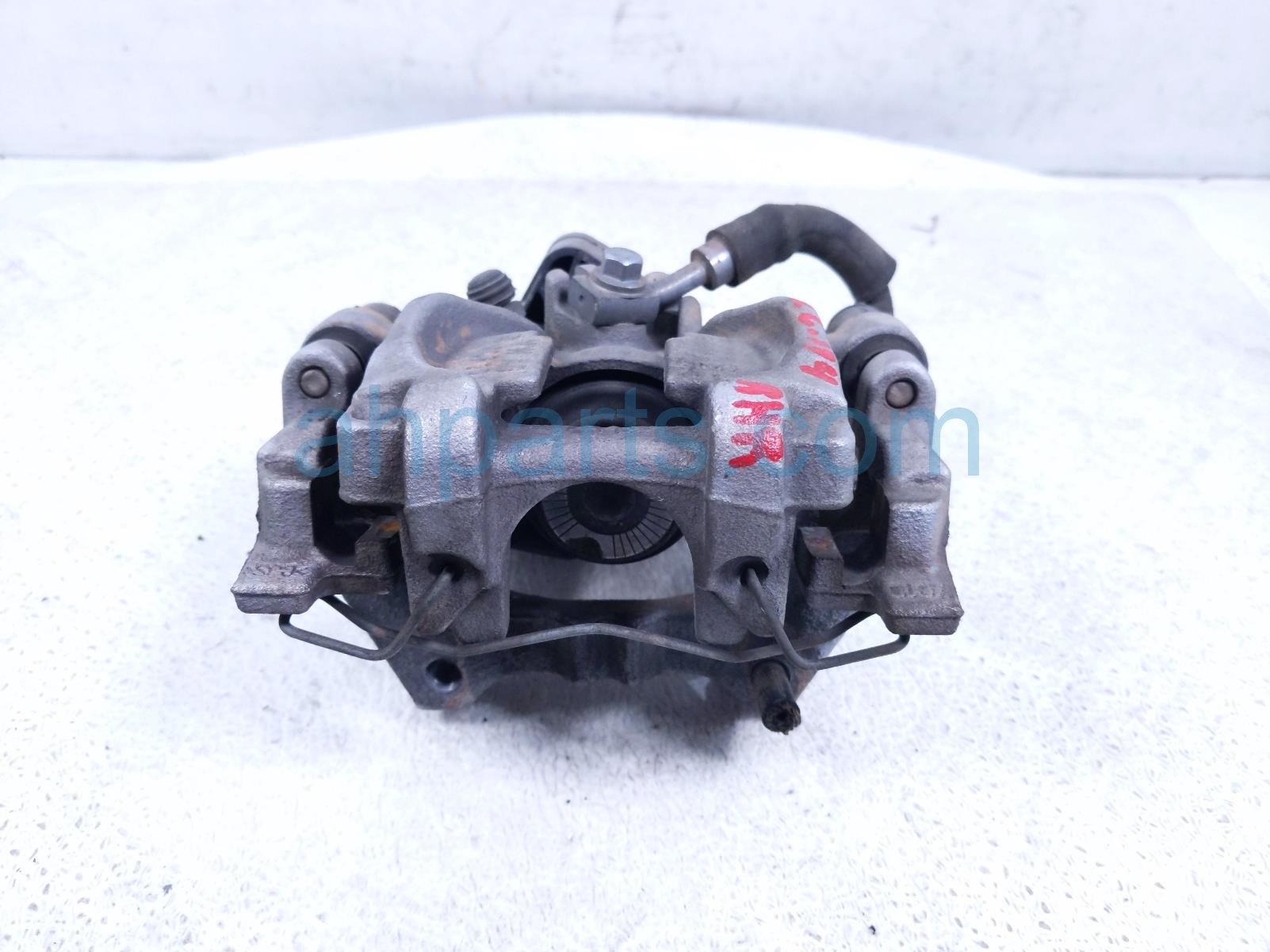 Volkswagen RR/RH BRAKE CALIPER