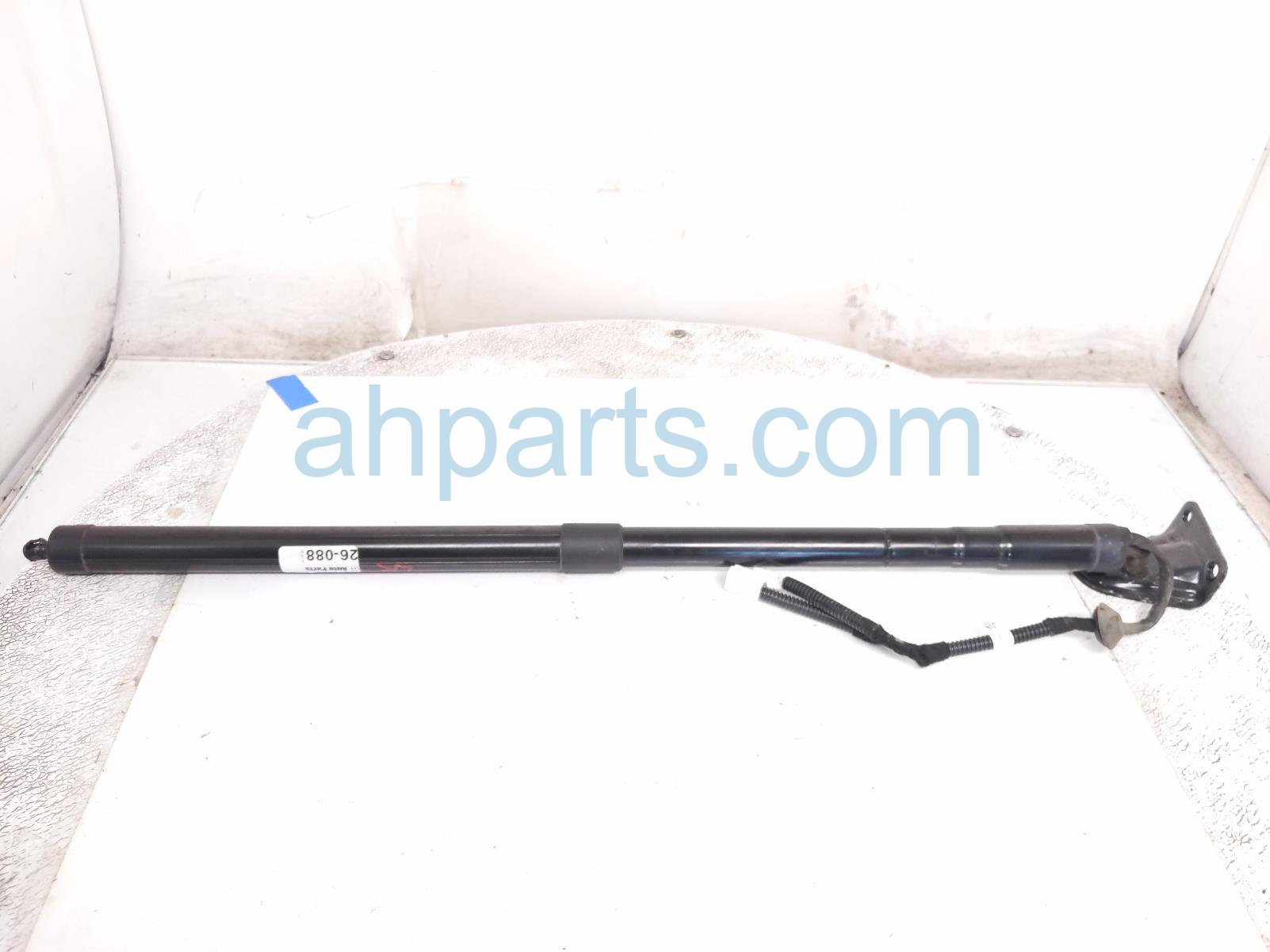 2022 Honda CR V Driver Power Liftgate Strut Actuator 74961 TLA A517 M1 Replacement 2022 Honda CR V Driver Power Liftgate Strut Actuator 74961 TLA A517 M1 Replacement thumbnail