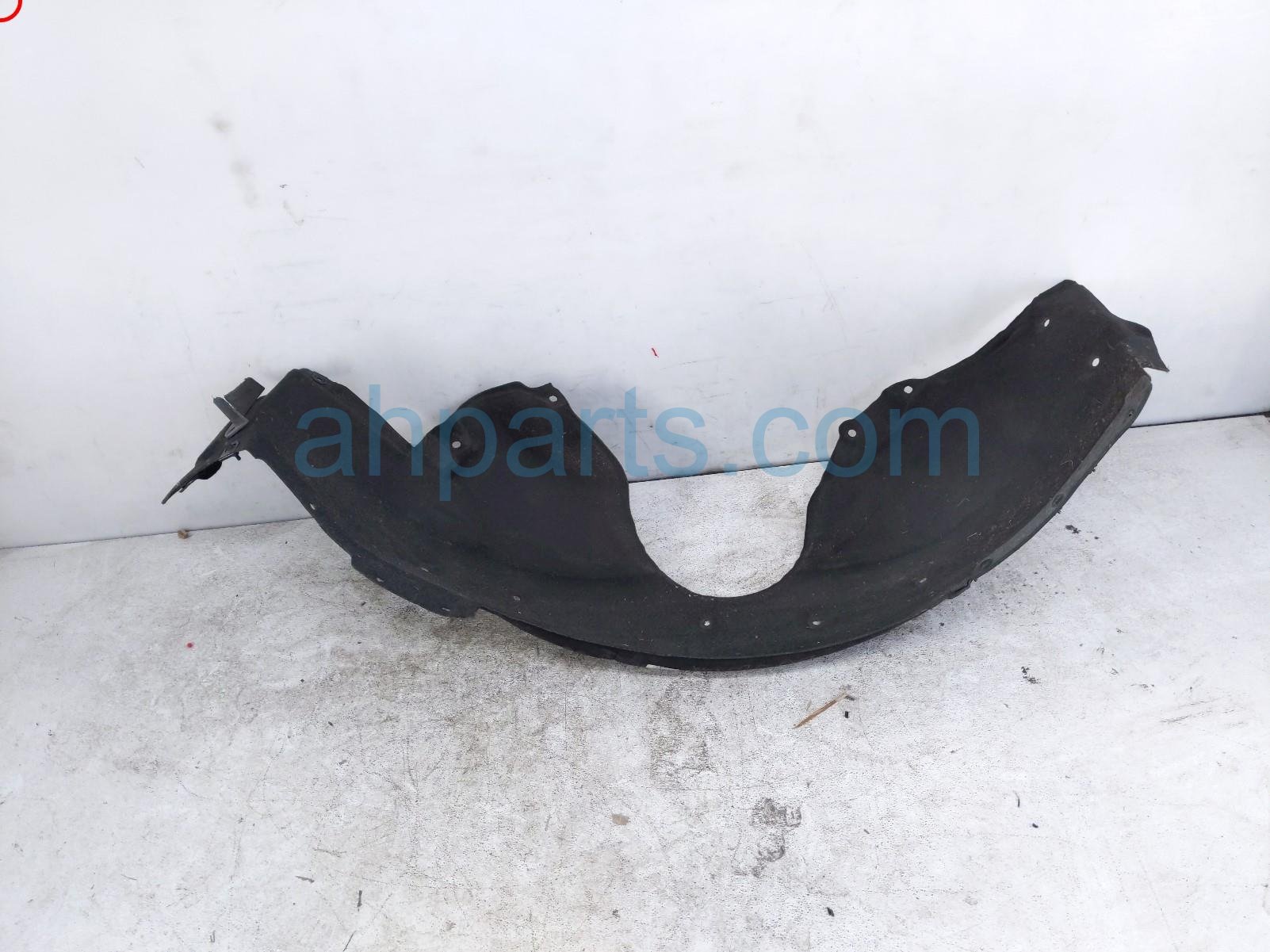Honda FR/RH INNER FENDER LINER