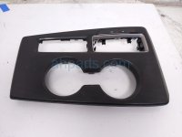 Honda CENTER CONSOLE UPPER TRIM BEZEL-BLK Honda CENTER CONSOLE UPPER TRIM BEZEL-BLK