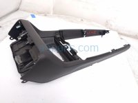 Honda CENTER CONSOLE SIDE GARNISH TRAY-BLK Honda CENTER CONSOLE SIDE GARNISH TRAY-BLK