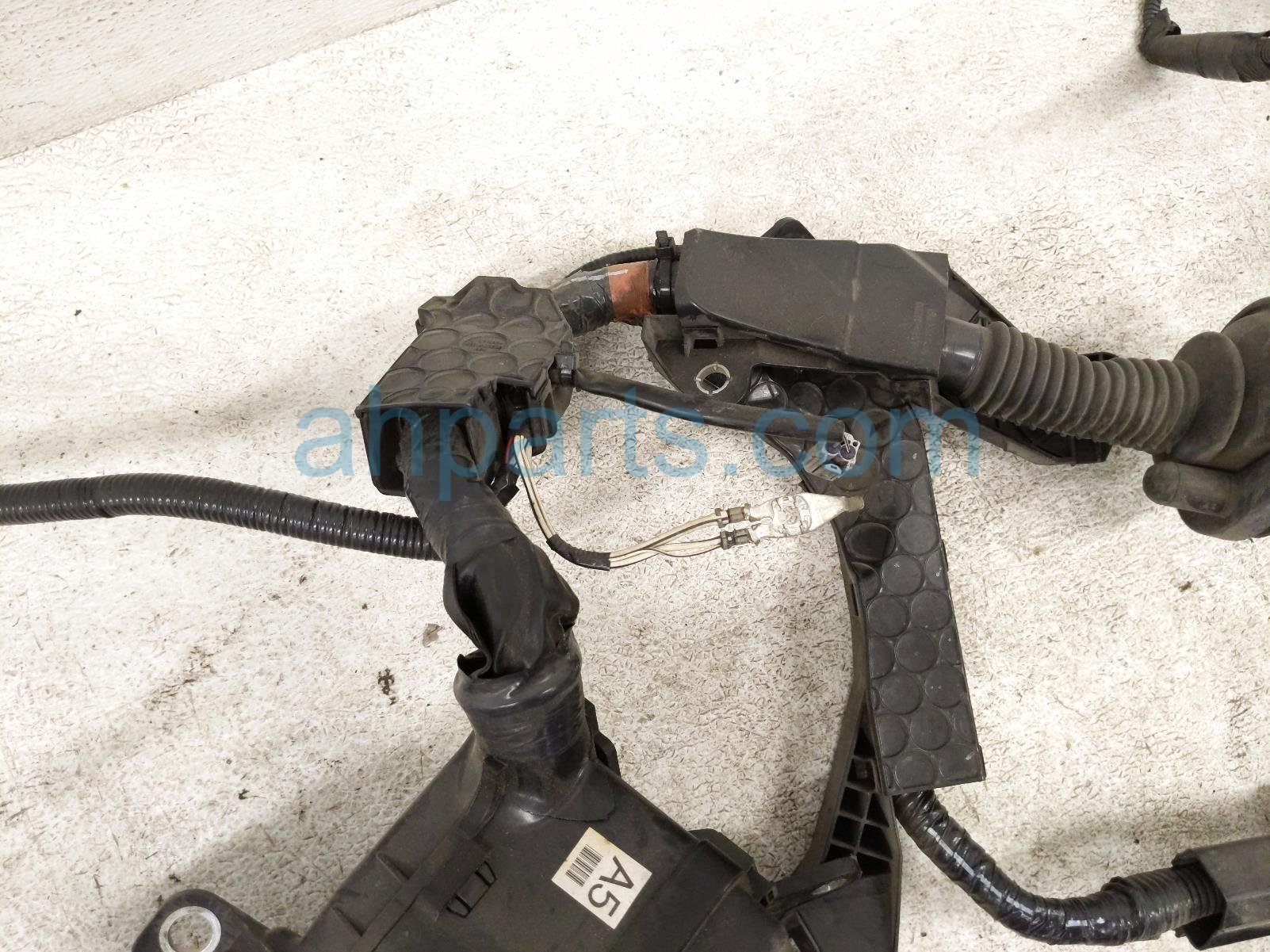 2018 Toyota Camry Engine Room Harness W/fuse 2.5l Xse 82116 06A50 Replacement 2018 Toyota Camry Engine Room Harness W/fuse 2.5l Xse 82116 06A50 Replacement thumbnail