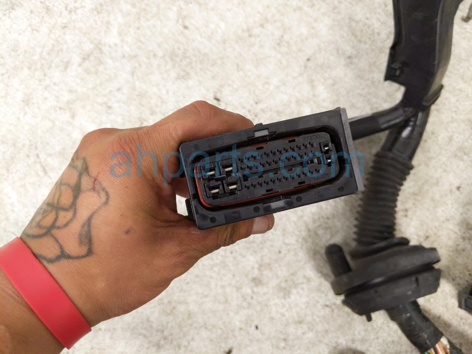 2019 Toyota Rav 4 Engine Room Wire Harness Xle Hyb 82111 0R590 Replacement 2019 Toyota Rav 4 Engine Room Wire Harness Xle Hyb 82111 0R590 Replacement thumbnail