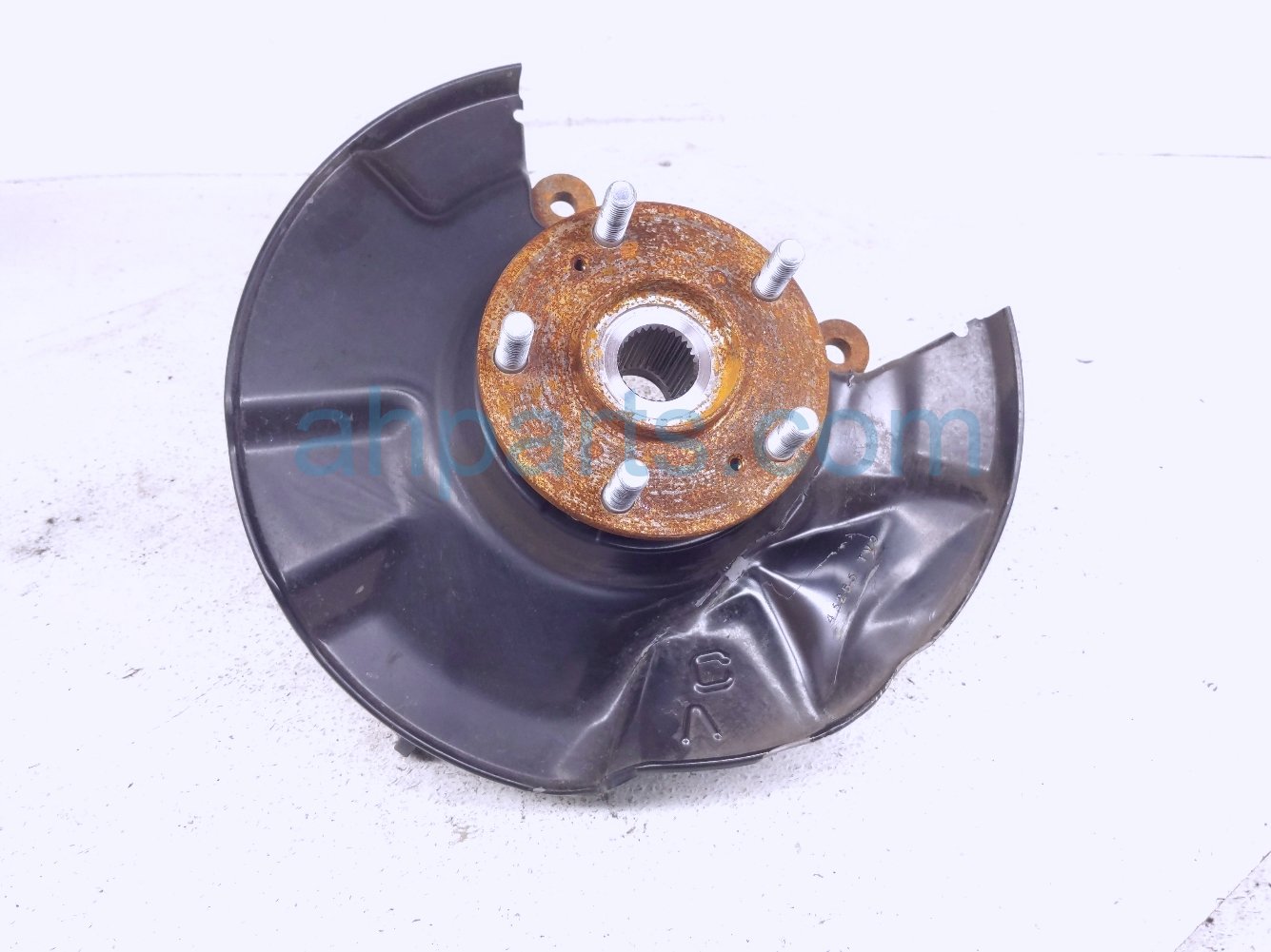 $199 Honda FR/RH SPINDLE KNUCKLE HUB