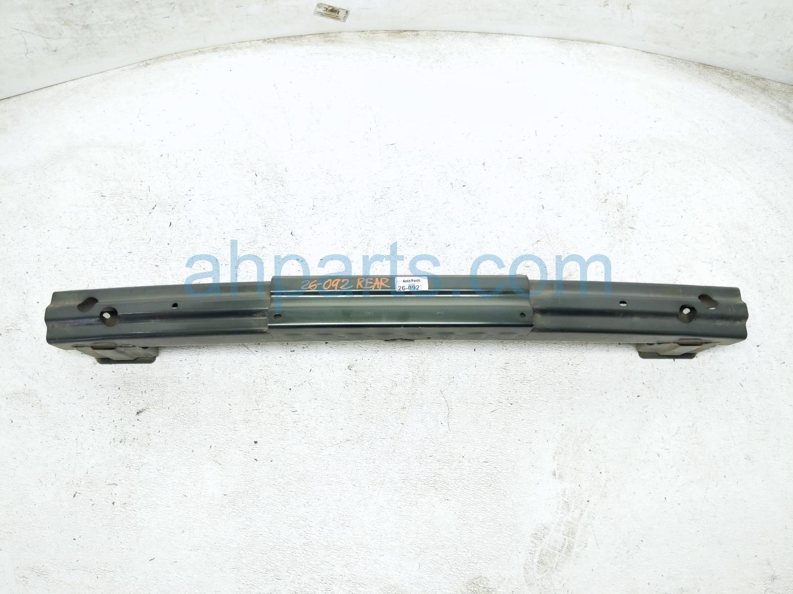 Honda REAR BUMPER REINFORCEMENT BAR