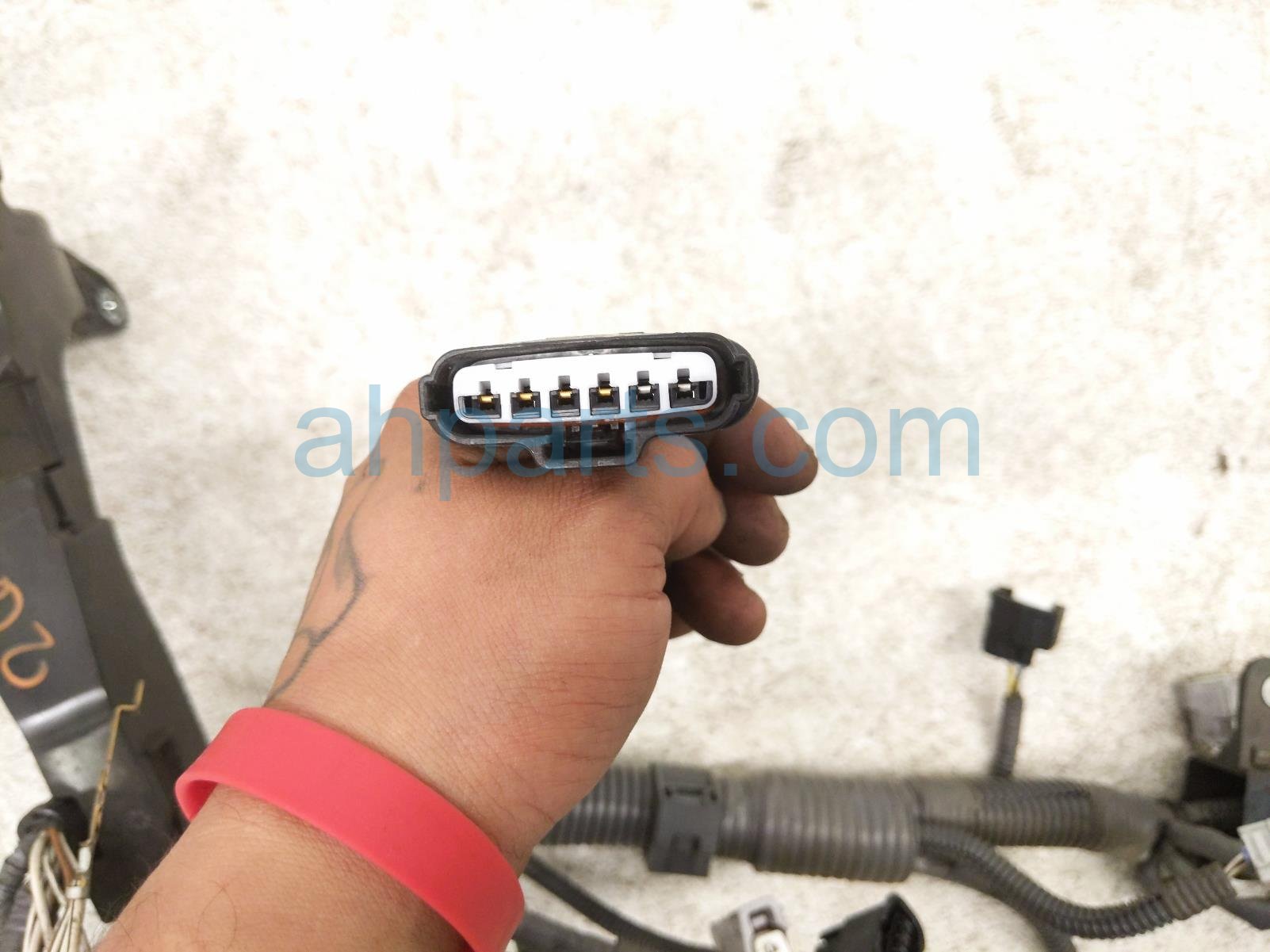 2018 Toyota Rav 4 Engine Room Harness W/fuse 2.5l Fwd 82121 42F90 Replacement 2018 Toyota Rav 4 Engine Room Harness W/fuse 2.5l Fwd 82121 42F90 Replacement thumbnail