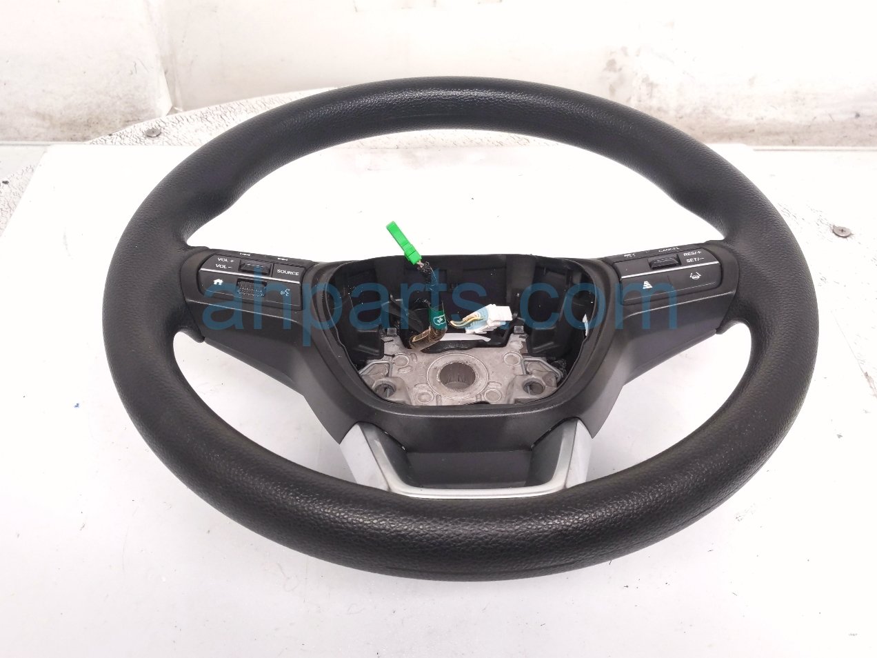 Honda STEERING WHEEL - BLACK *LX