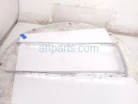 Tesla CENTER CONSOLE BRIGHT TRIM-BLK Tesla CENTER CONSOLE BRIGHT TRIM-BLK