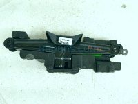 Kia TIRE JACK & FOAM SPACER Kia TIRE JACK & FOAM SPACER