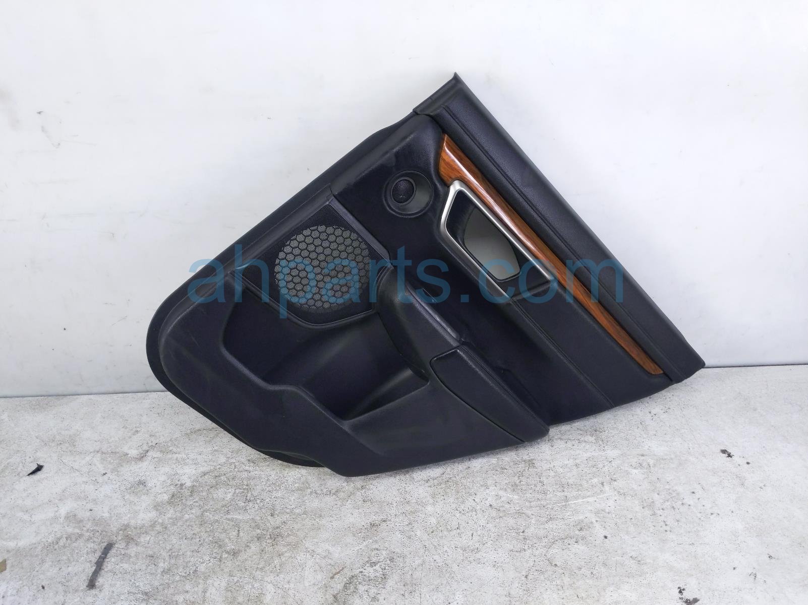Honda RR/RH INTERIOR DOOR PANEL -BLACK EXL