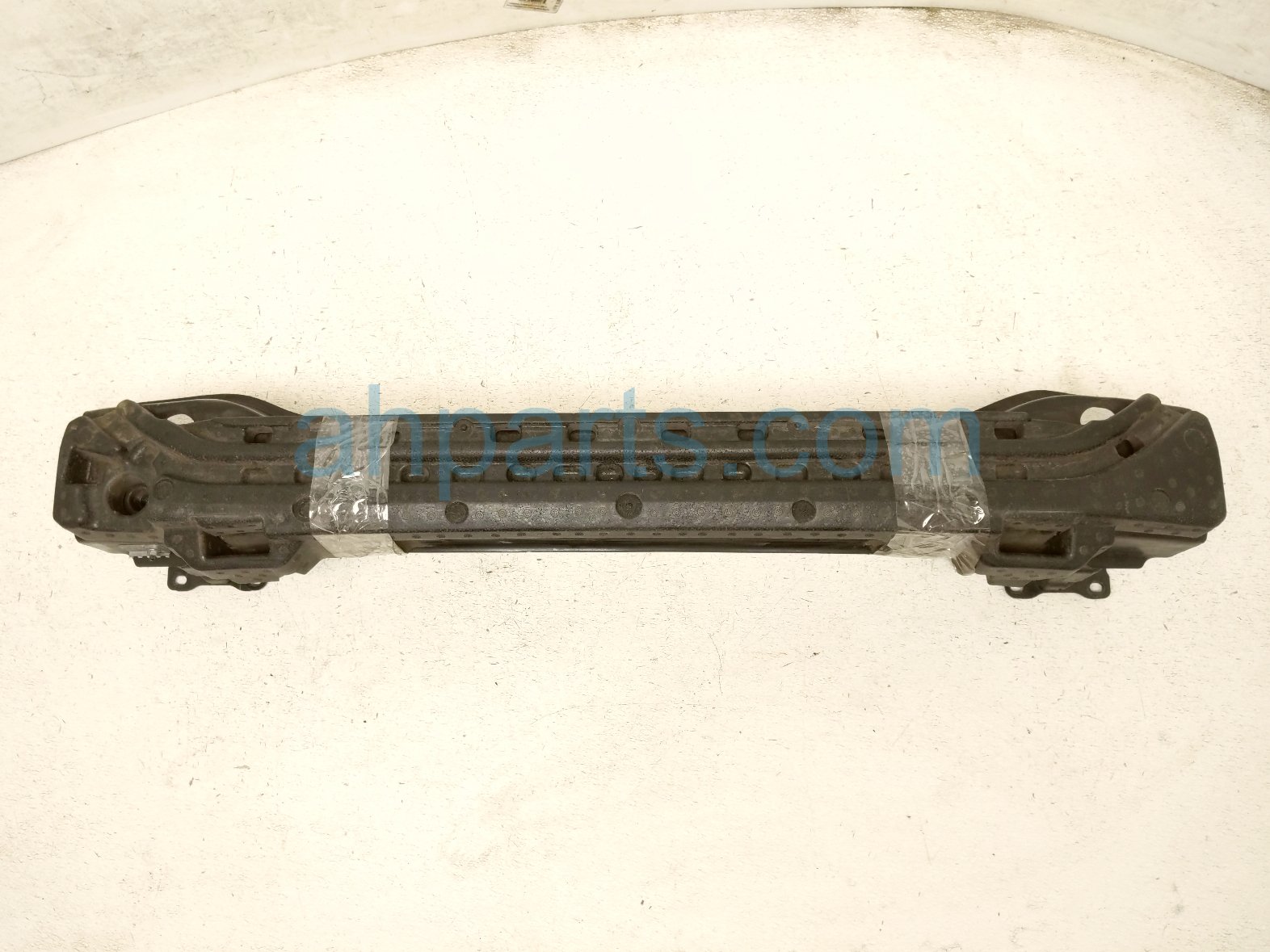 Volkswagen FRONT BUMPER REINF W/ABSORBER
