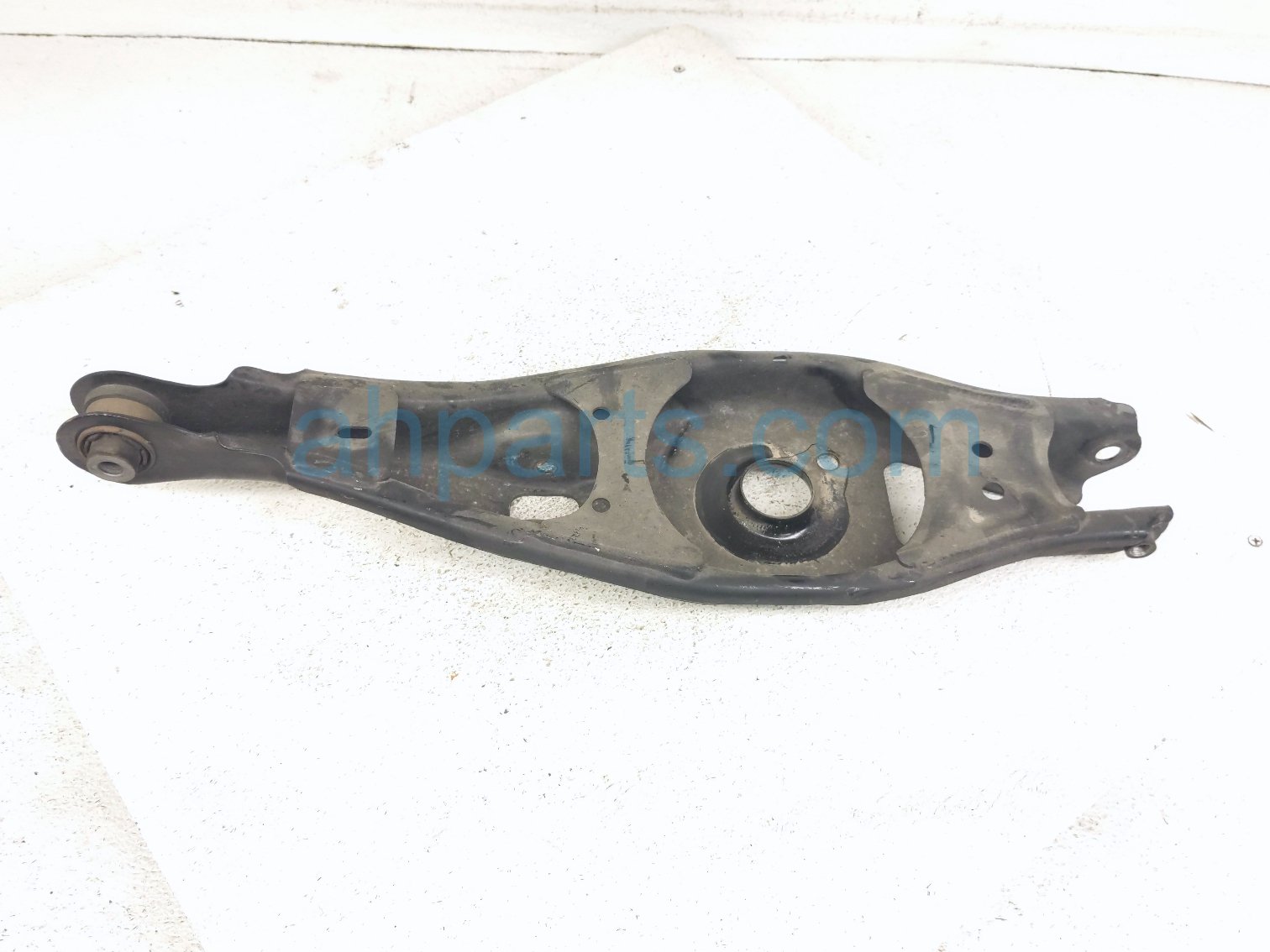 2021 Honda Accord Rear Driver Spring Seat Lower Control Arm 52355 TVA A02 Replacement 2021 Honda Accord Rear Driver Spring Seat Lower Control Arm 52355 TVA A02 Replacement thumbnail
