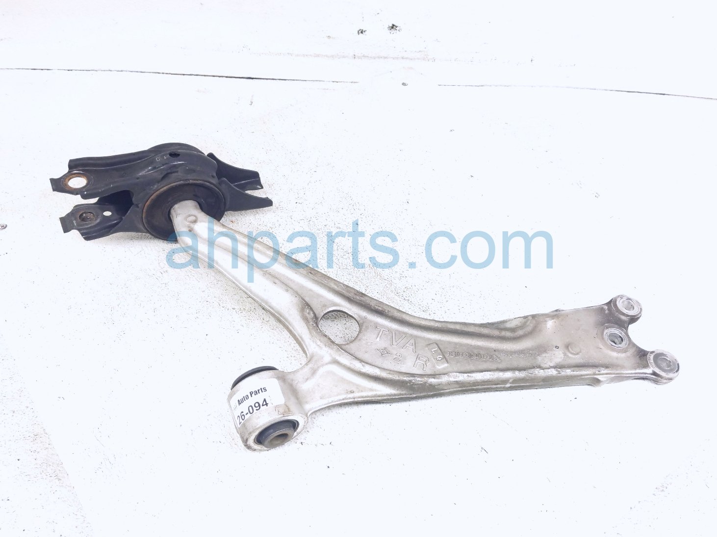 Honda FR/RH LOWER CONTROL ARM