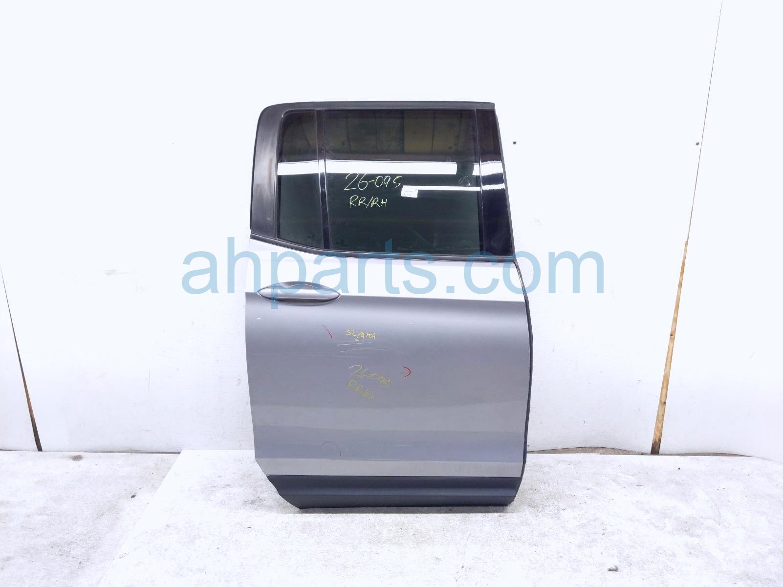 Honda RR/RH DOOR - SILVER - NO INSIDE TRIM