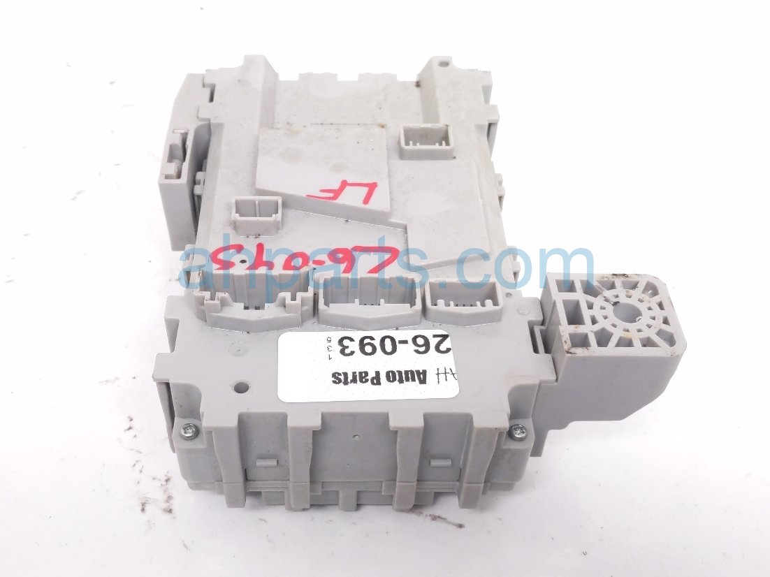 Honda LH CABIN FUSE BOX - 1.5T LX