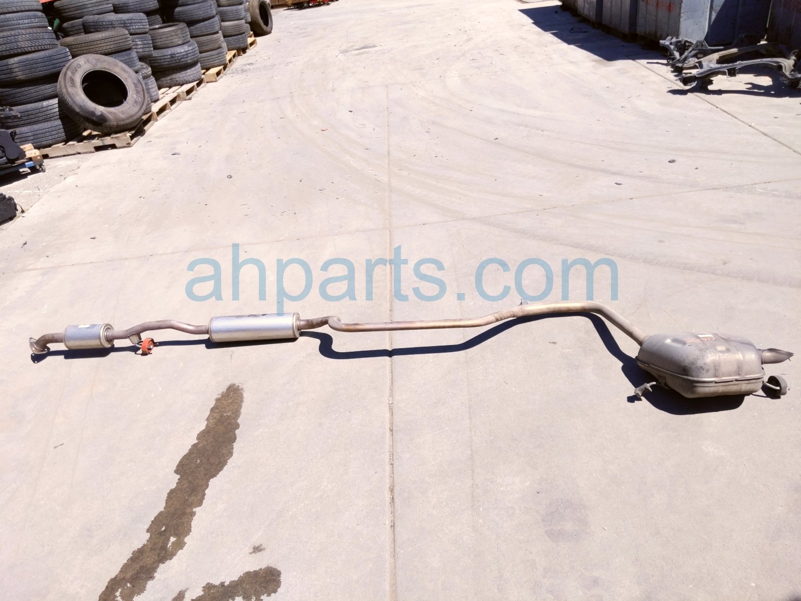 Honda REAR EXHAUST MUFFLER W/ RESONATOR