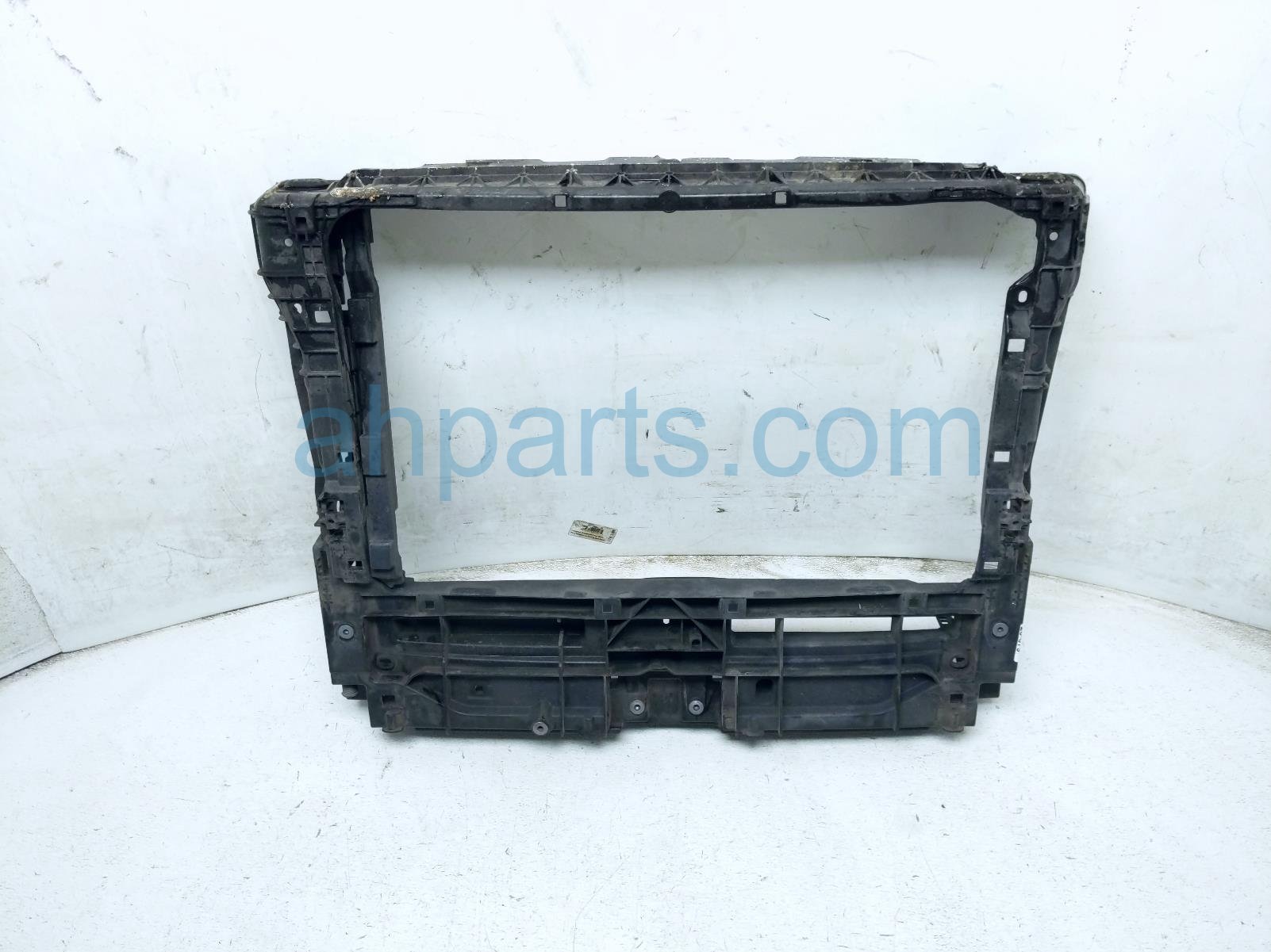Volkswagen RADIATOR CORE SUPPORT