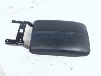 Nissan CENTER CONSOLE LID/ARMREST - BLACK Nissan CENTER CONSOLE LID/ARMREST - BLACK