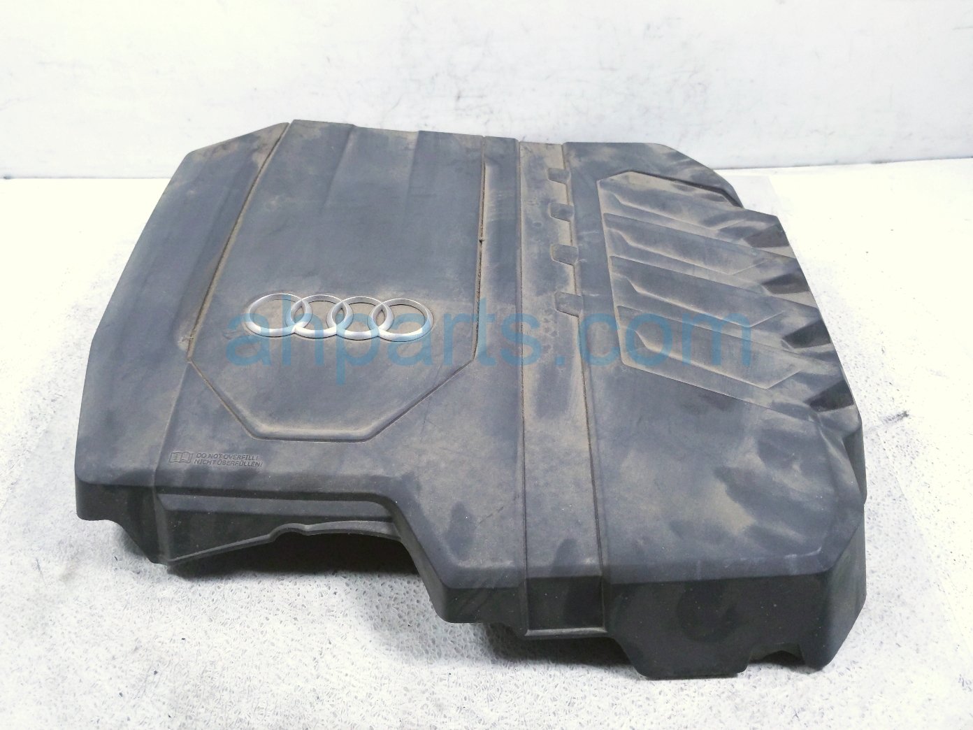 Audi ENGINE APPEARANCE COVER - 2.0T