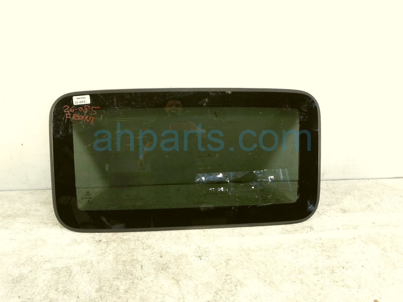 Honda FRONT SUN ROOF GLASS WINDOW
