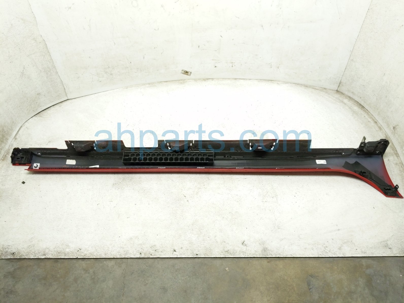 2026 Honda Civic Trim Driver Side Skirt / Rocker Molding Red 71850 T43 000ZB Replacement 2026 Honda Civic Trim Driver Side Skirt / Rocker Molding Red 71850 T43 000ZB Replacement thumbnail