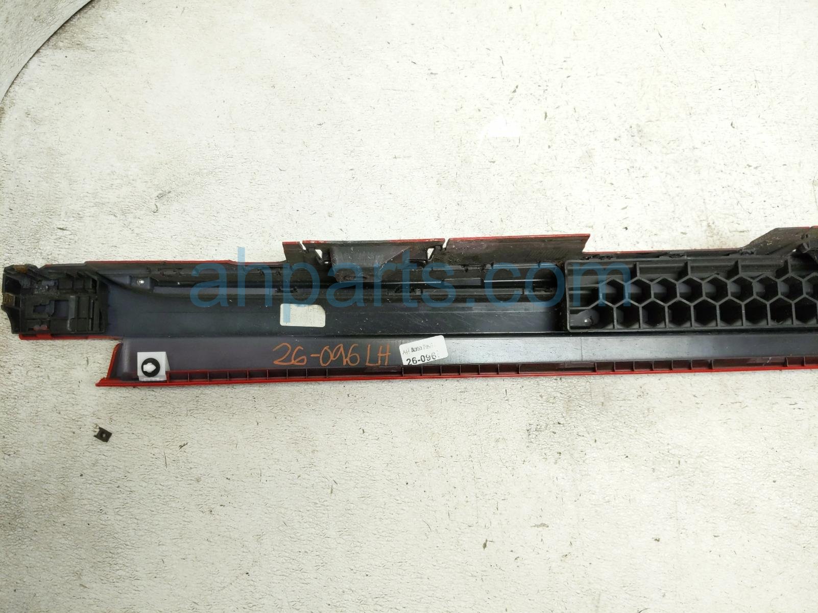 2026 Honda Civic Trim Driver Side Skirt / Rocker Molding Red 71850 T43 000ZB Replacement 2026 Honda Civic Trim Driver Side Skirt / Rocker Molding Red 71850 T43 000ZB Replacement thumbnail
