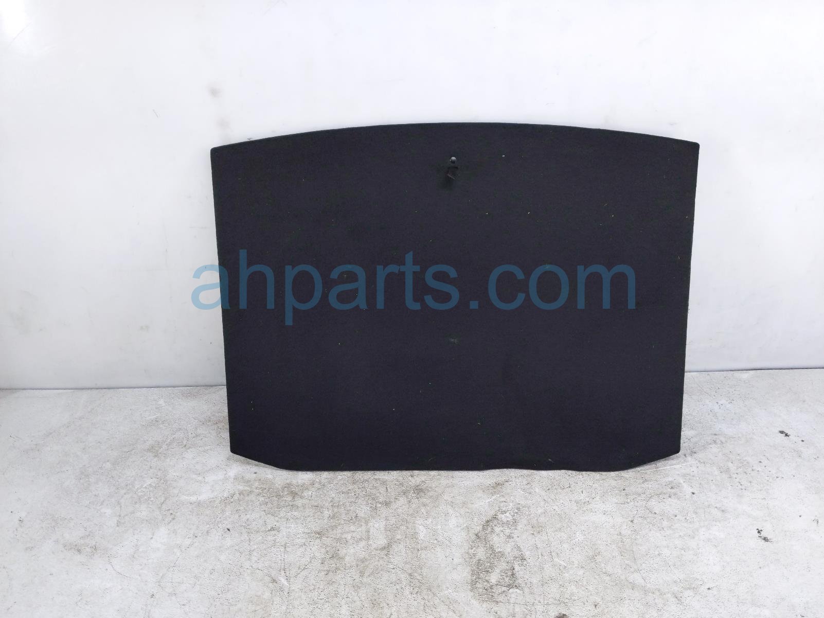 Volkswagen CARGO TRUNK LID COVER - BLACK