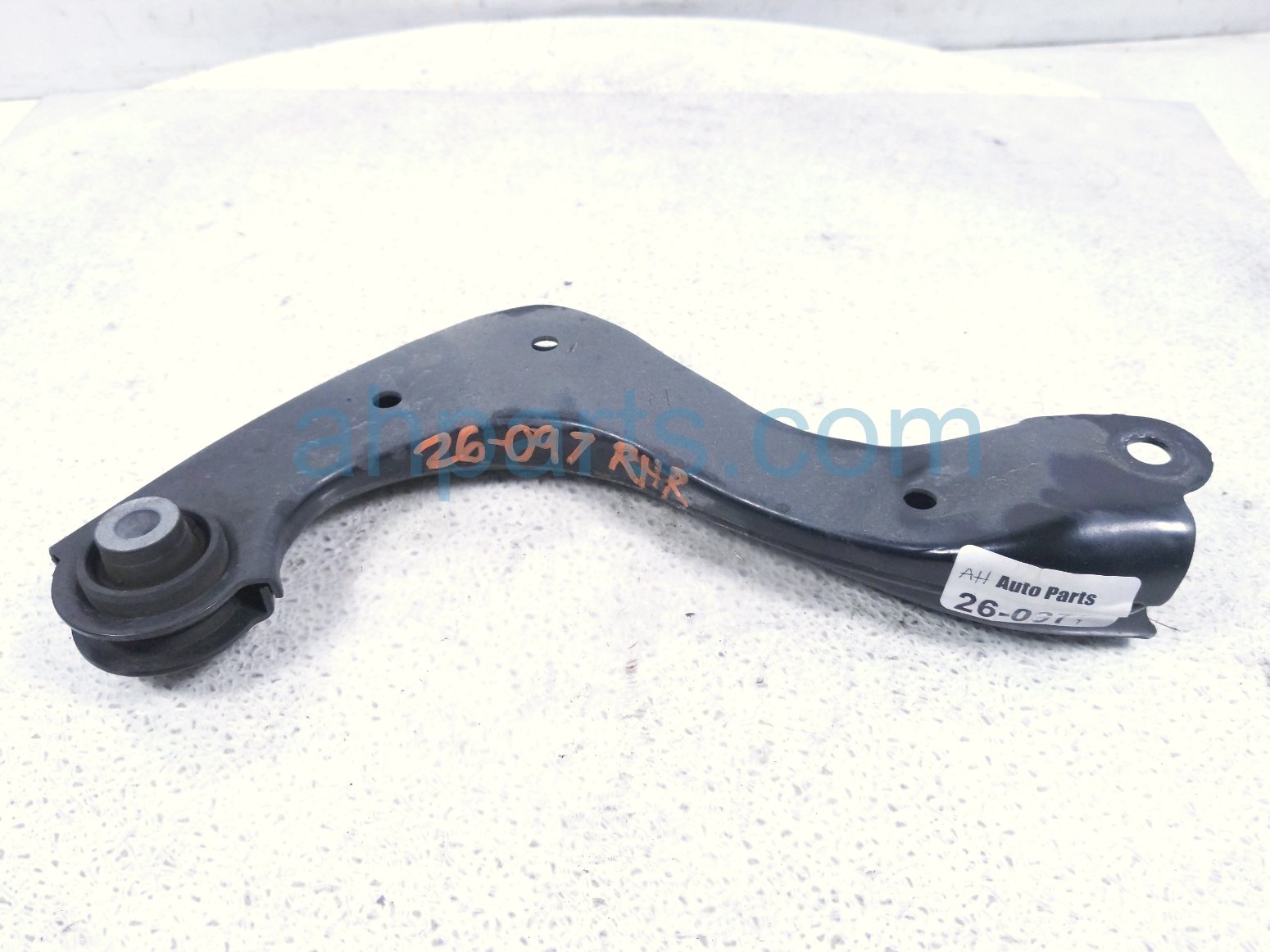 Toyota RR/RH UPPER CONTROL ARM