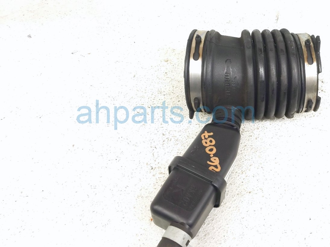 Nissan AIR CLEANER INTAKE BOOT - 3.5L