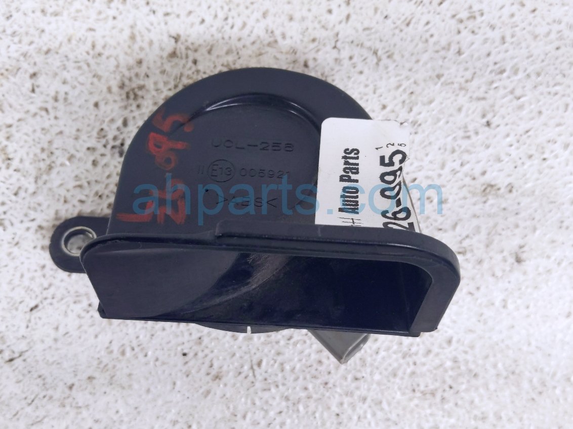 Honda LOW NOTE HORN LH