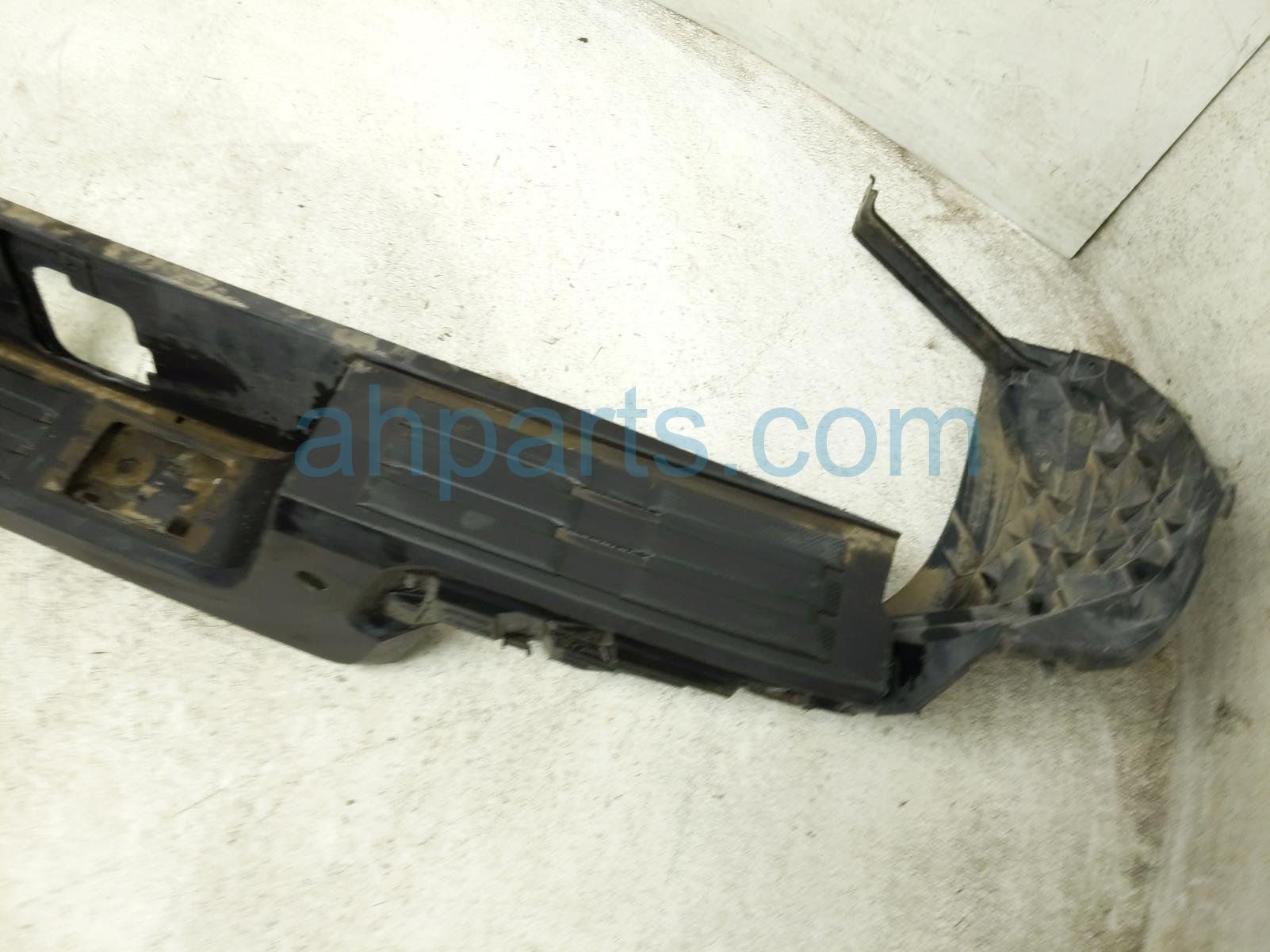 2024 Toyota Tacoma Rear Bumper Cover Black W/ Sensor 52057 AK040 Replacement 2024 Toyota Tacoma Rear Bumper Cover Black W/ Sensor 52057 AK040 Replacement thumbnail