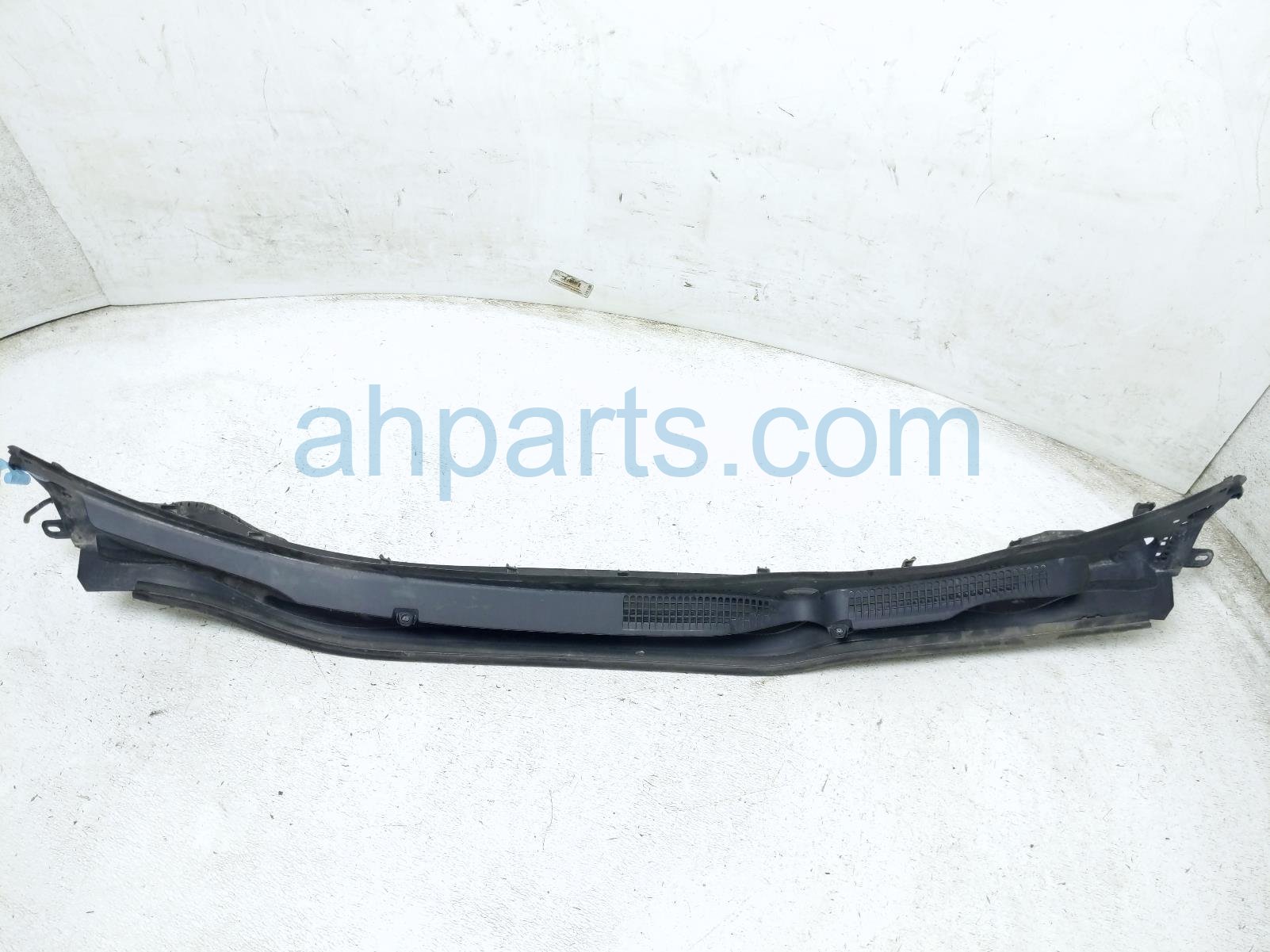 2022 Honda CR V Cover Windshield Cowl Vent Grille Panel 74201 TLA A00 Replacement 2022 Honda CR V Cover Windshield Cowl Vent Grille Panel 74201 TLA A00 Replacement thumbnail