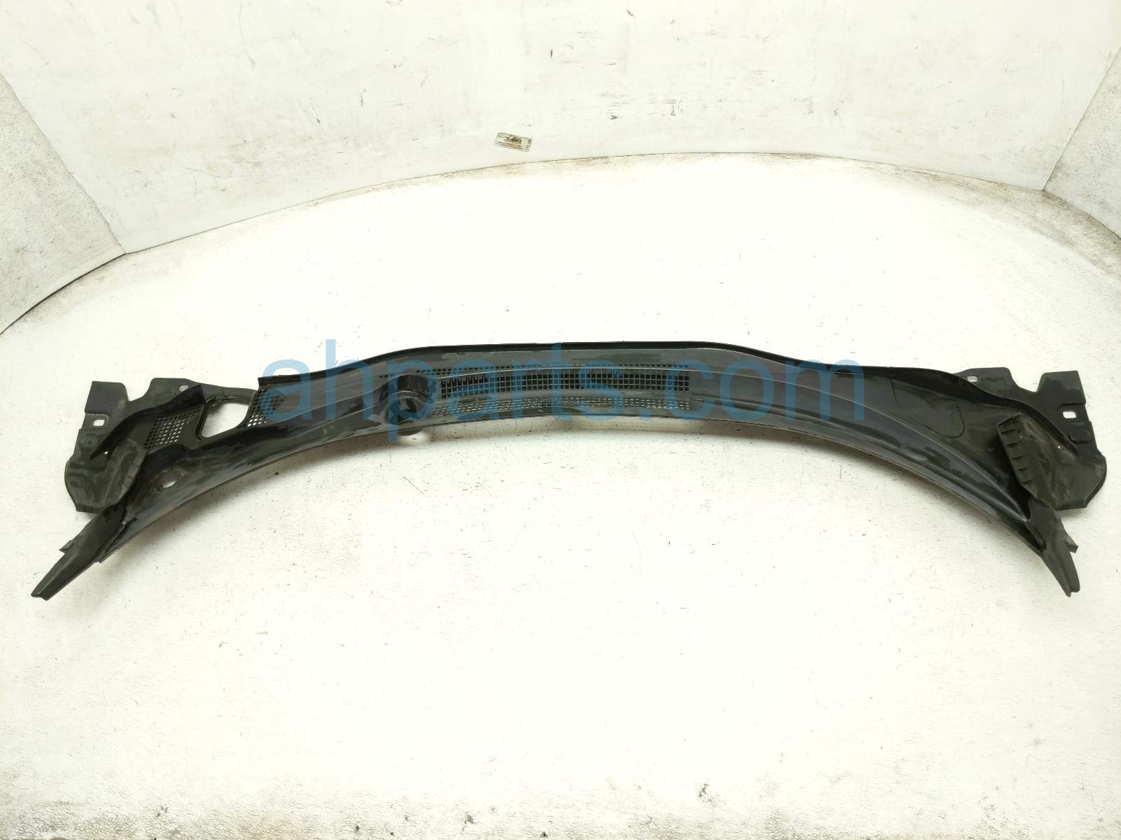 Honda WINDSHIELD COWL GRILLE PANEL