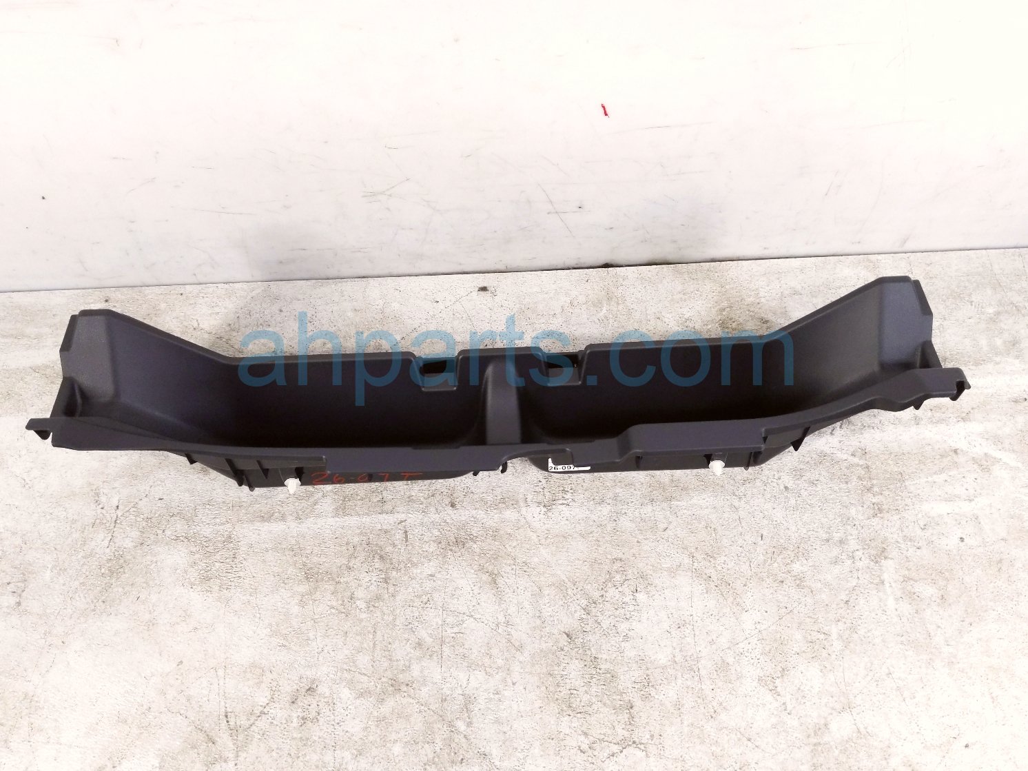 Toyota REAR CARGO FLOOR TRIM PANEL - BLK