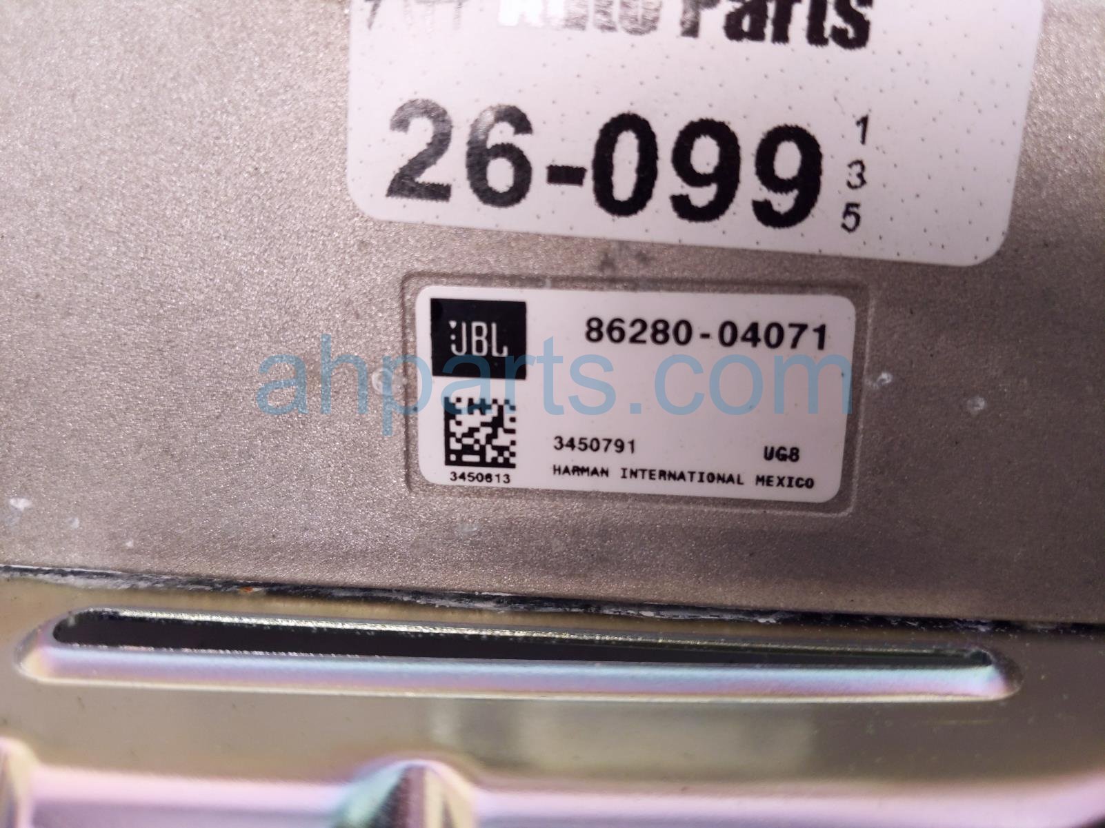 2019 Toyota Tacoma Audio Amplifier Rear Right 86280 04071 Replacement 2019 Toyota Tacoma Audio Amplifier Rear Right 86280 04071 Replacement thumbnail