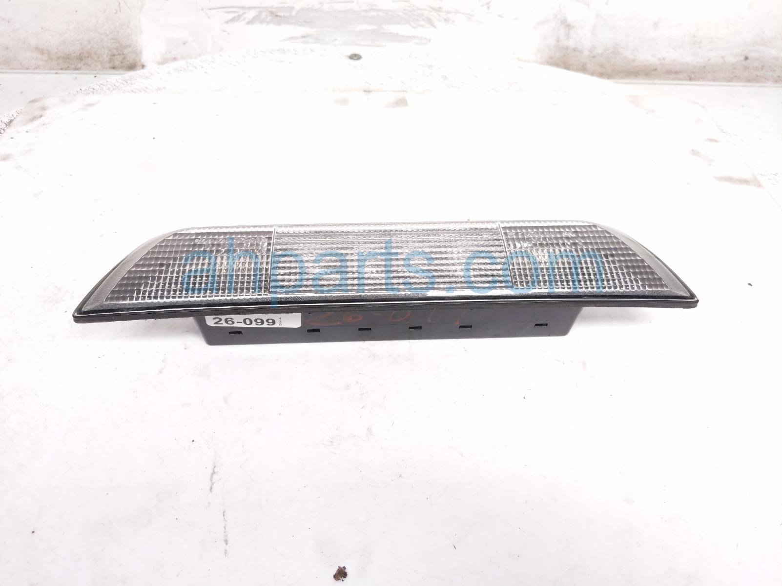 Toyota HIGH MOUNTED THIRD BRAKE LIGHT