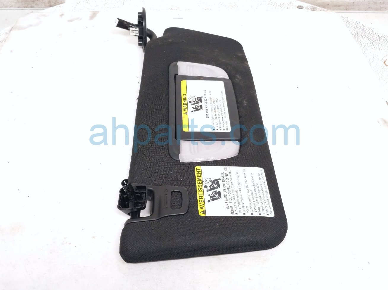 Toyota RH SUN VISOR - BLACK