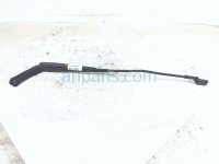 Volkswagen RH WINDSHIELD WIPER ARM Volkswagen RH WINDSHIELD WIPER ARM