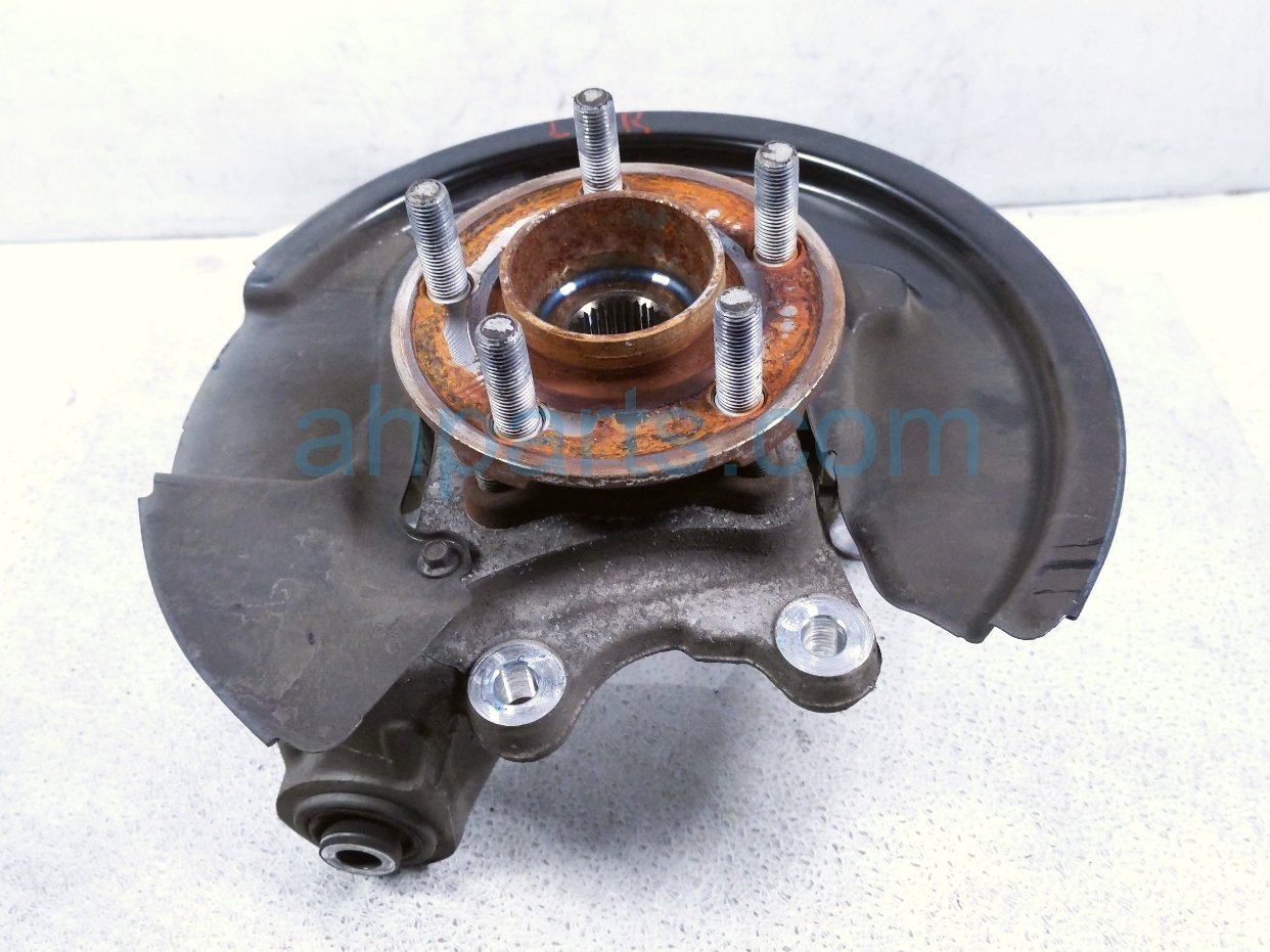 Ford RR/LH SPINDLE KNUCKLE HUB