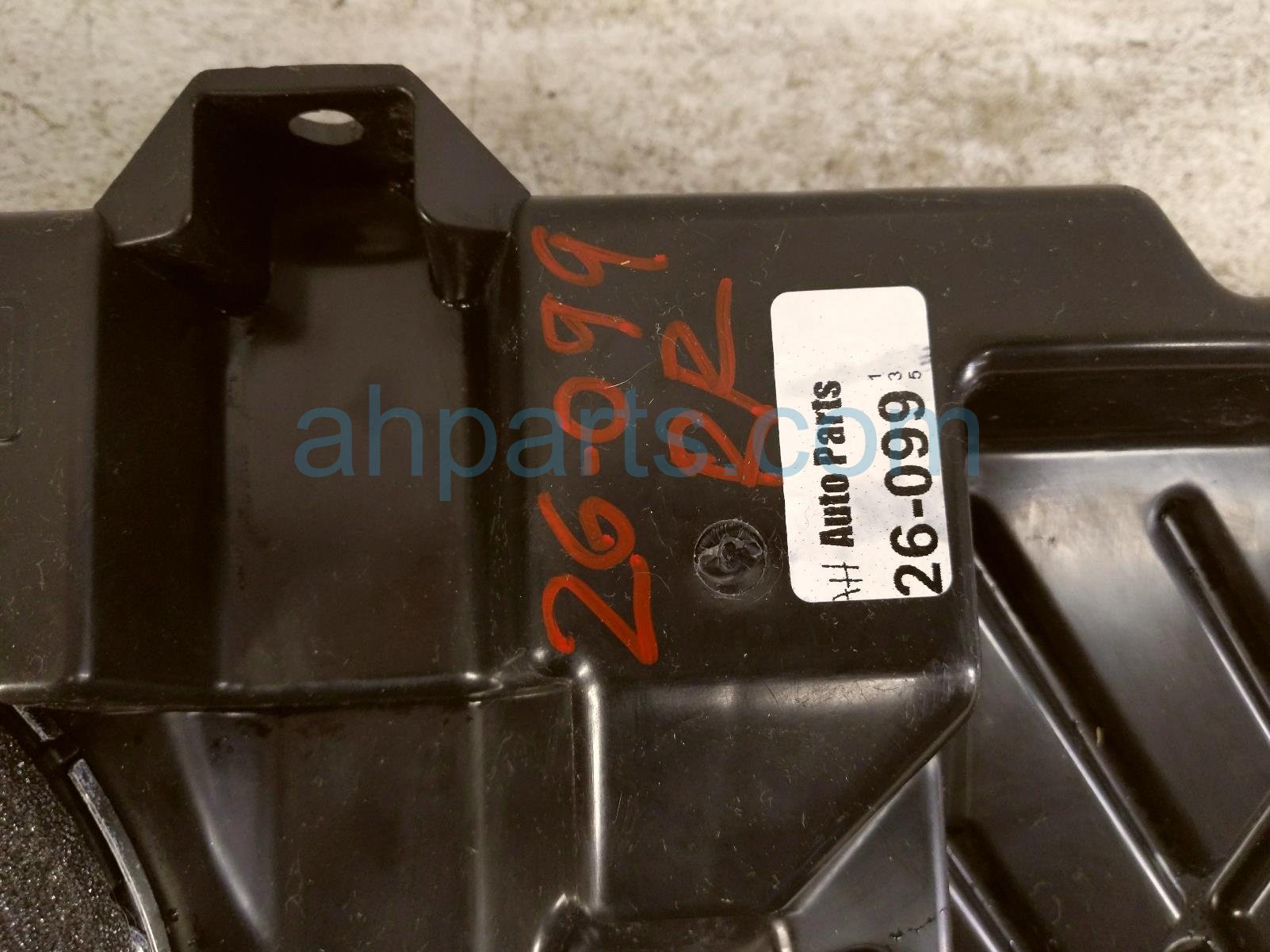 2019 Toyota Tacoma Rear Passenger Jbl Subwoofer Speaker Assy 86150 04111 Replacement 2019 Toyota Tacoma Rear Passenger Jbl Subwoofer Speaker Assy 86150 04111 Replacement thumbnail
