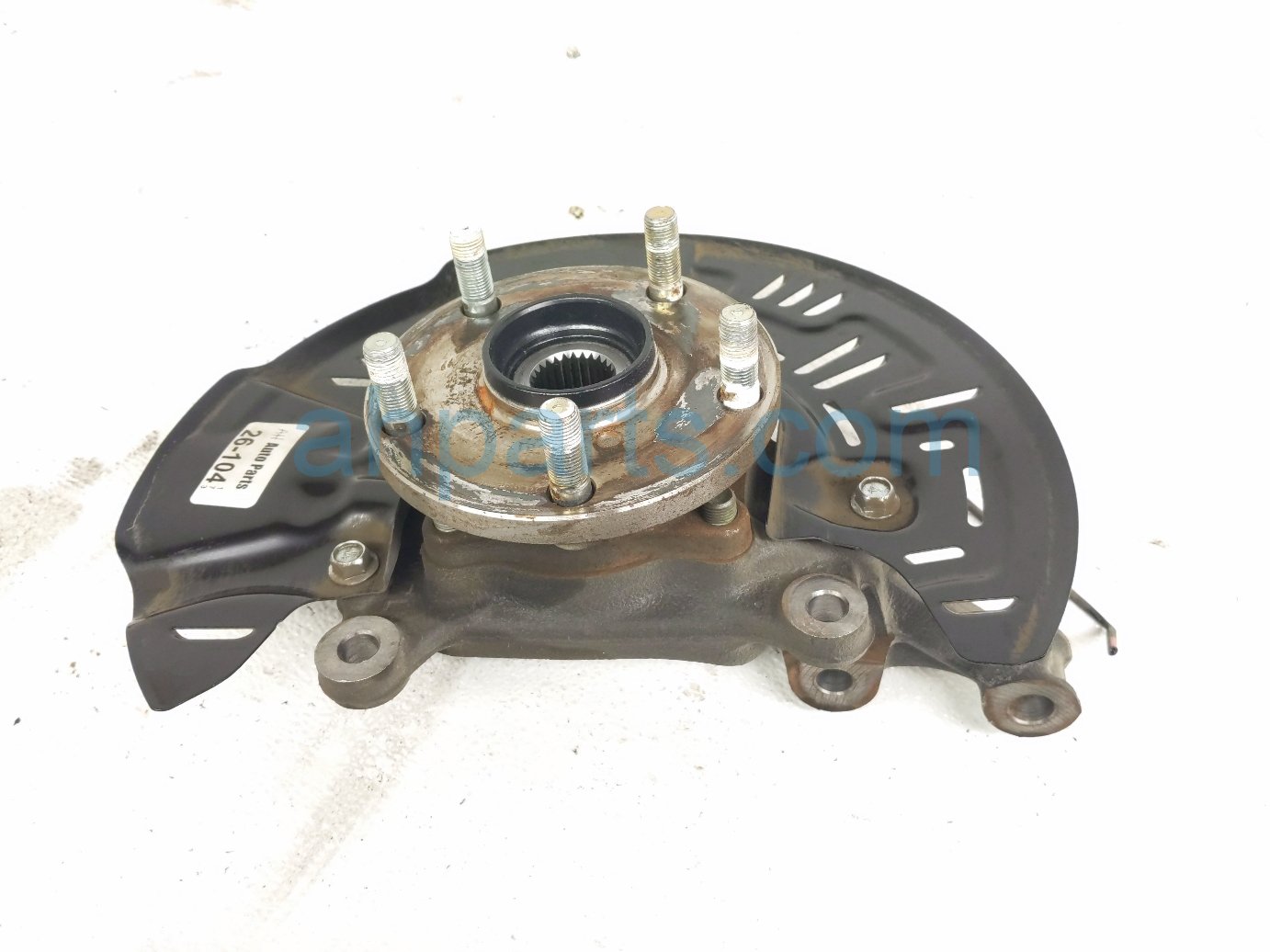 Subaru FR/LH SPINDLE KNUCKLE HUB