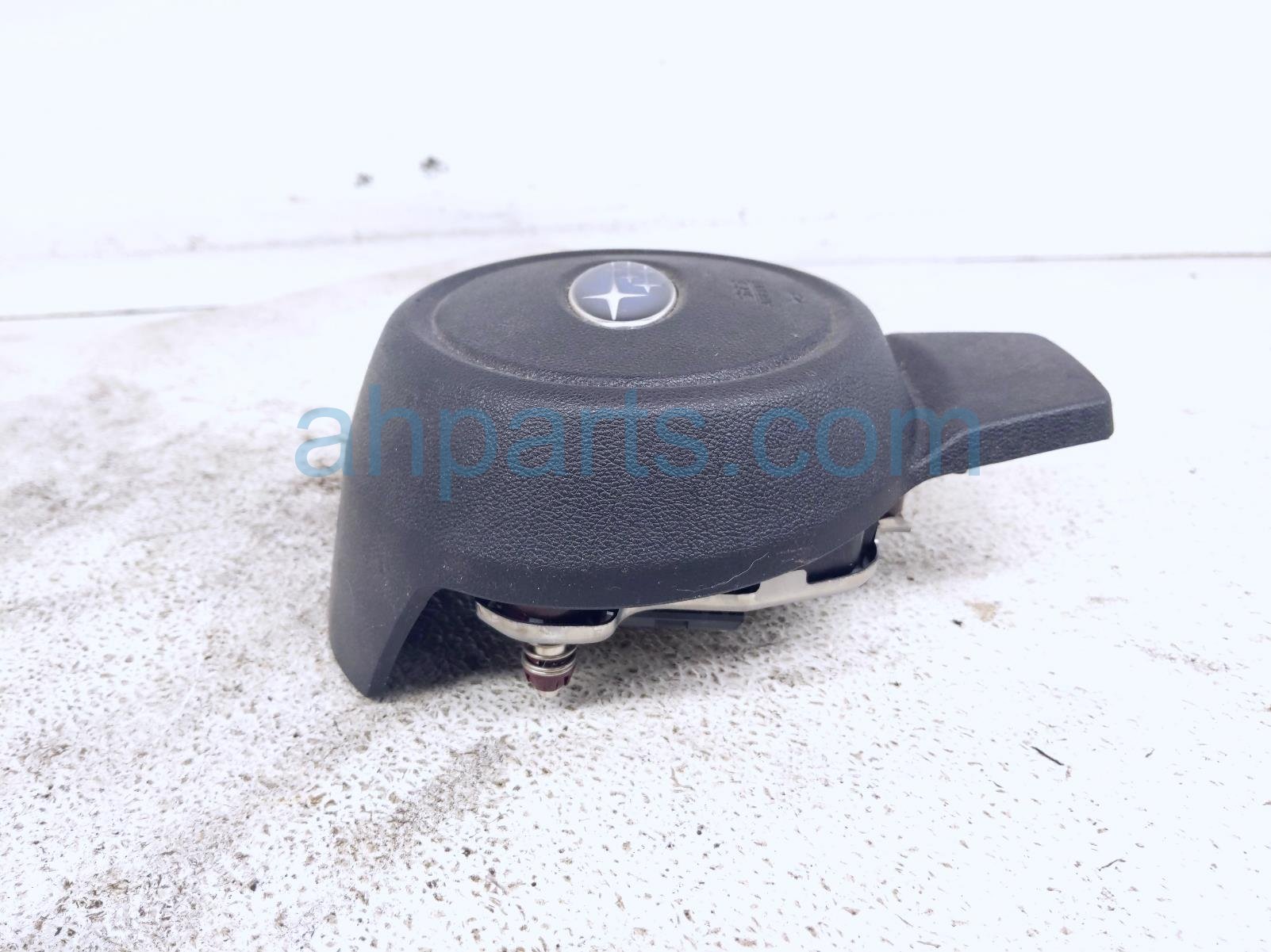 2025 Subaru Forester Driver Wheel Airbag 98211FL030VH Replacement 2025 Subaru Forester Driver Wheel Airbag 98211FL030VH Replacement thumbnail