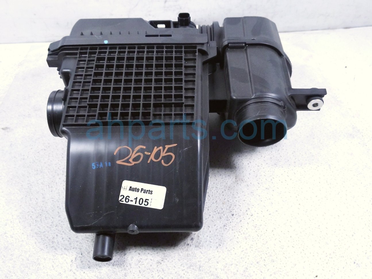 Honda AIR CLEANER INTAKE BOX