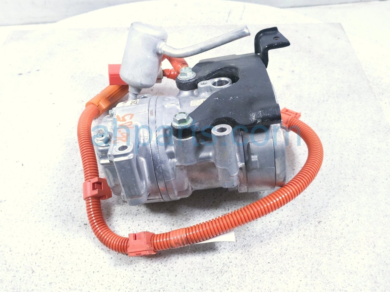 Honda AC PUMP / COMPRESSOR - HYBRID