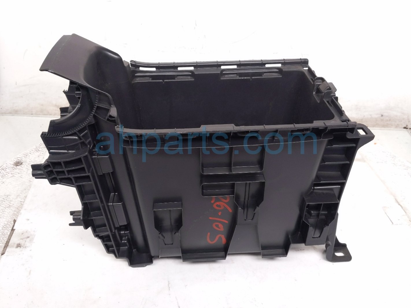 Honda CENTER CONSOLE STORAGE BOX -BLK