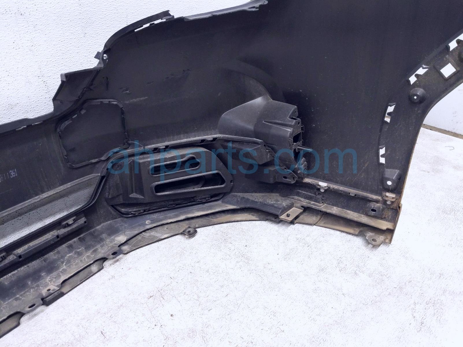 2025 Subaru Forester Front Bumper Cover Grey 57704SL10A Replacement 2025 Subaru Forester Front Bumper Cover Grey 57704SL10A Replacement thumbnail