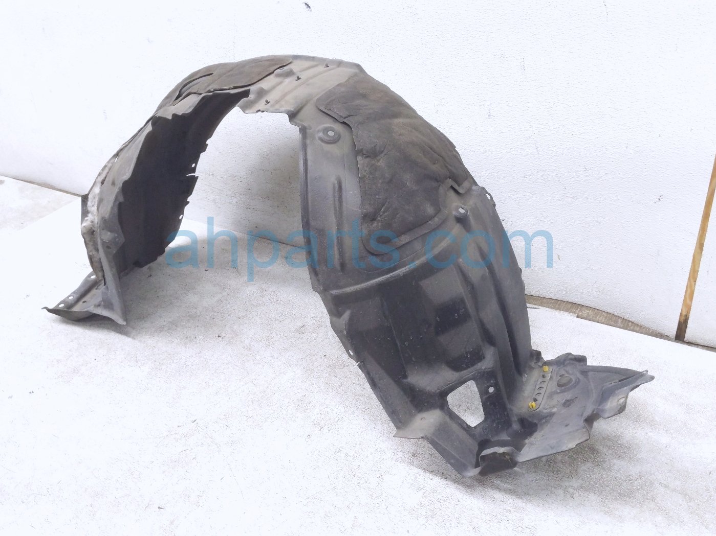 2007 Lexus Ls460 Front Driver Inner Fender Liner 53806 50040 Replacement 2007 Lexus Ls460 Front Driver Inner Fender Liner 53806 50040 Replacement thumbnail
