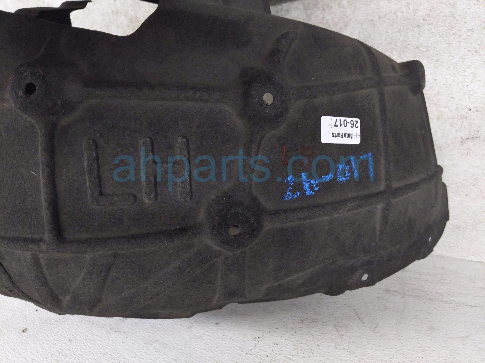 2021 Toyota Gr Supra Rear Driver Inner Fender Liner 51 71 8 811 685 Replacement 2021 Toyota Gr Supra Rear Driver Inner Fender Liner 51 71 8 811 685 Replacement thumbnail