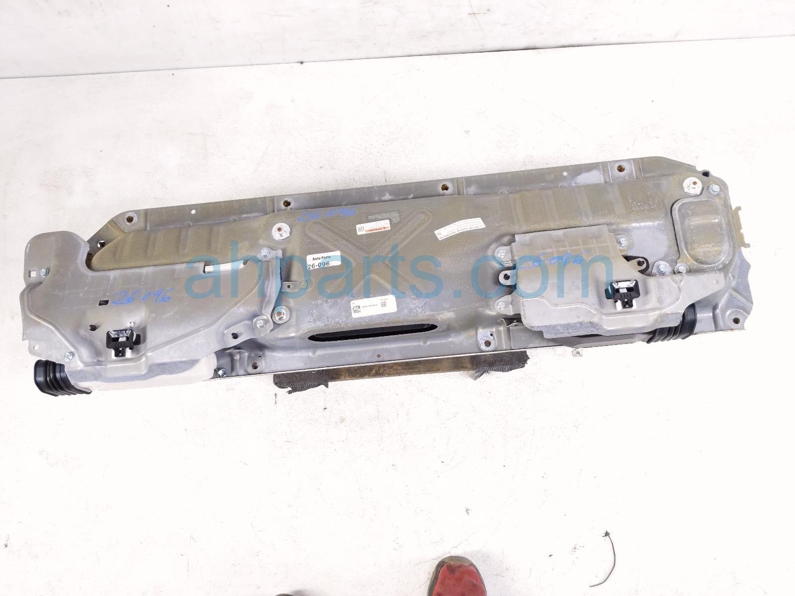  HYBRID BATTERY - 0 MI