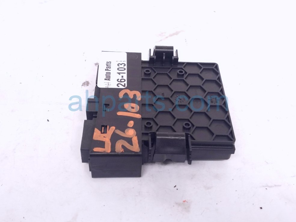 2022 Chevy Tahoe Rear Liftgate Control Module 84981378 Replacement 2022 Chevy Tahoe Rear Liftgate Control Module 84981378 Replacement thumbnail
